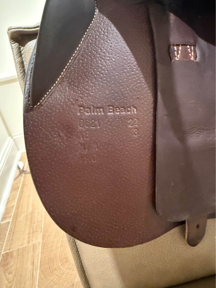 Mint 2021 18” Voltaire Palm Beach Saddle