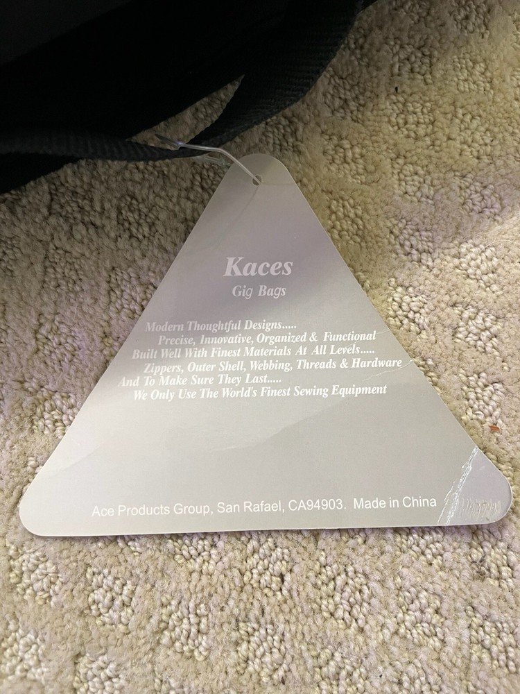 NWT Kaces III Guitar Soft Case In Black Single Strap..