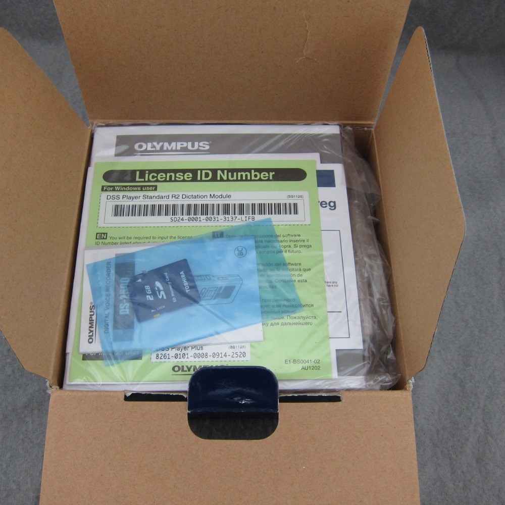 OLYMPUS DS-2500 Digital Voice Recorder dssPRO Open Box