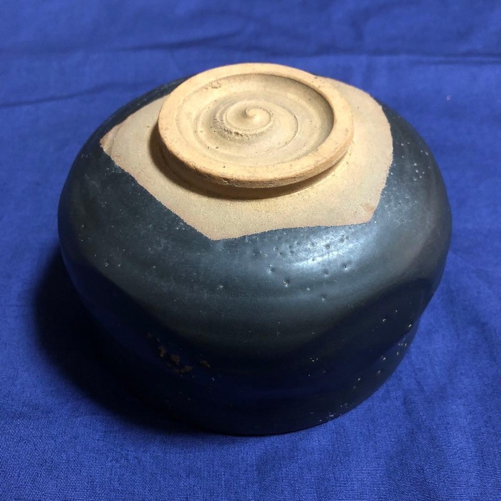 Tea Utensils ② Black round shape swirl pattern
