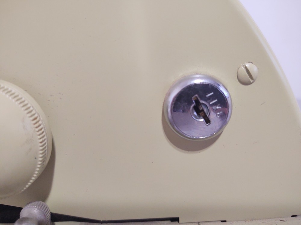 Vintage Check Writer / Writing Machine Paymaster 7L212264 Lockable W/ Key