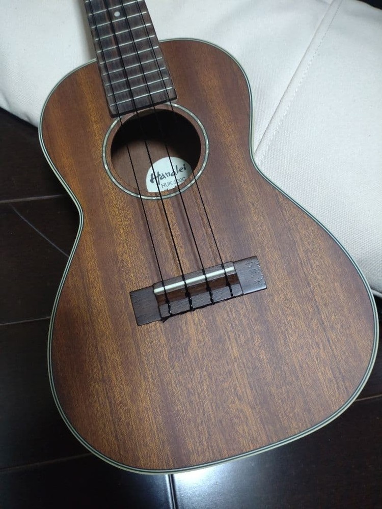 Hanalei concert ukulele