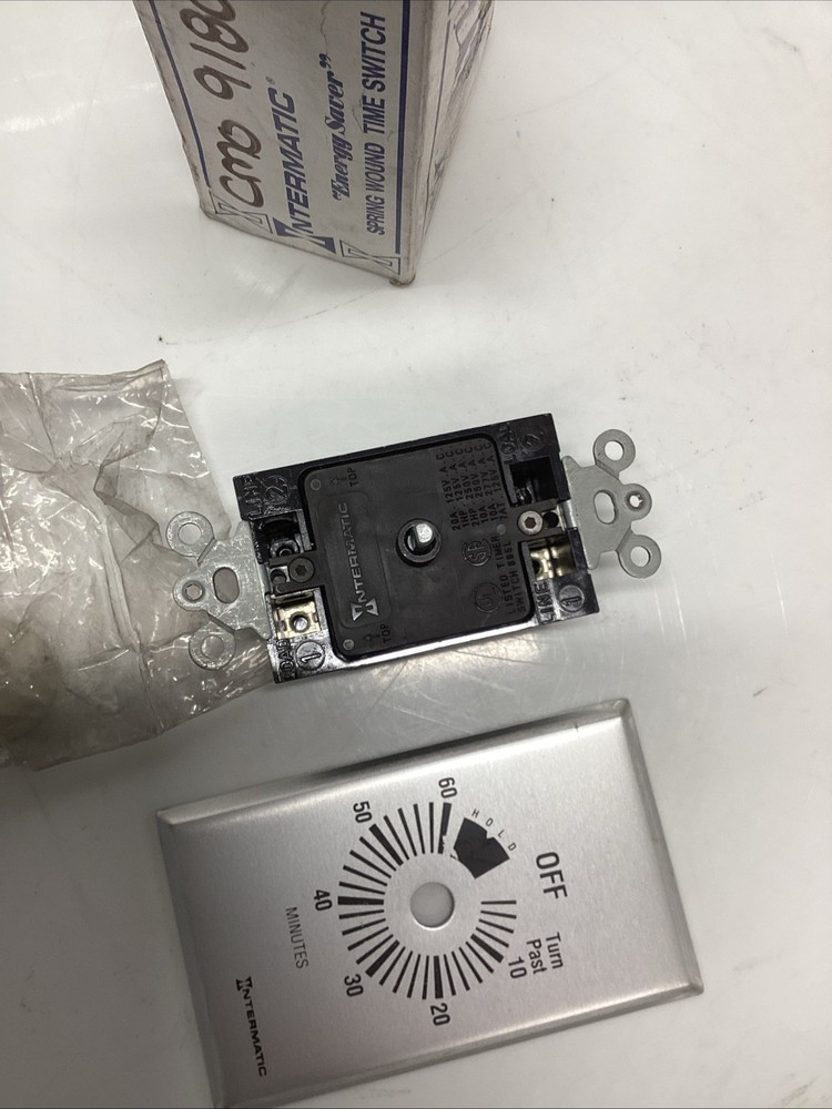 Intermatic FF60MH 60 minute timer W/hold feature & switch plate. U-625