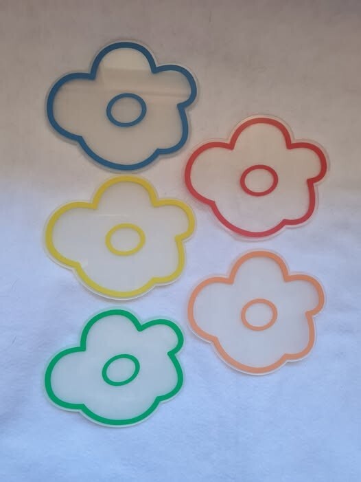 Plastic flower coasters