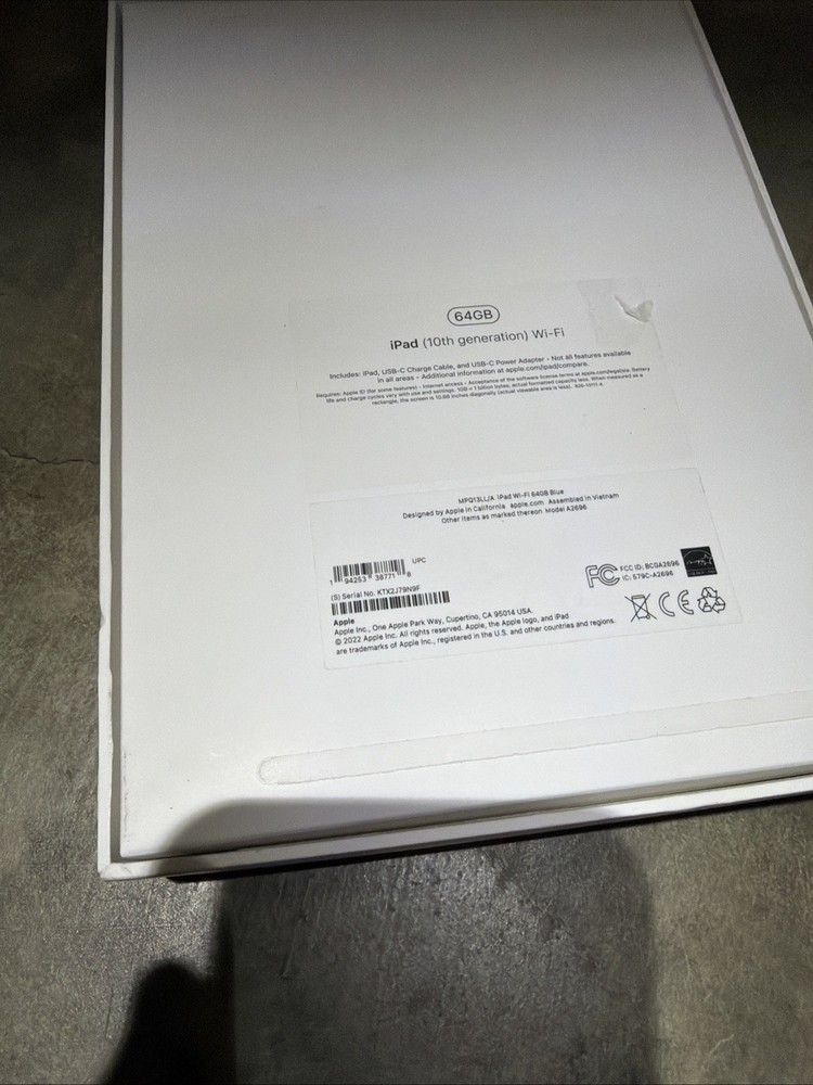 *BOX ONLY* Apple iPad 10th Gen 64gb EMPTY BOX Excellent! Blue