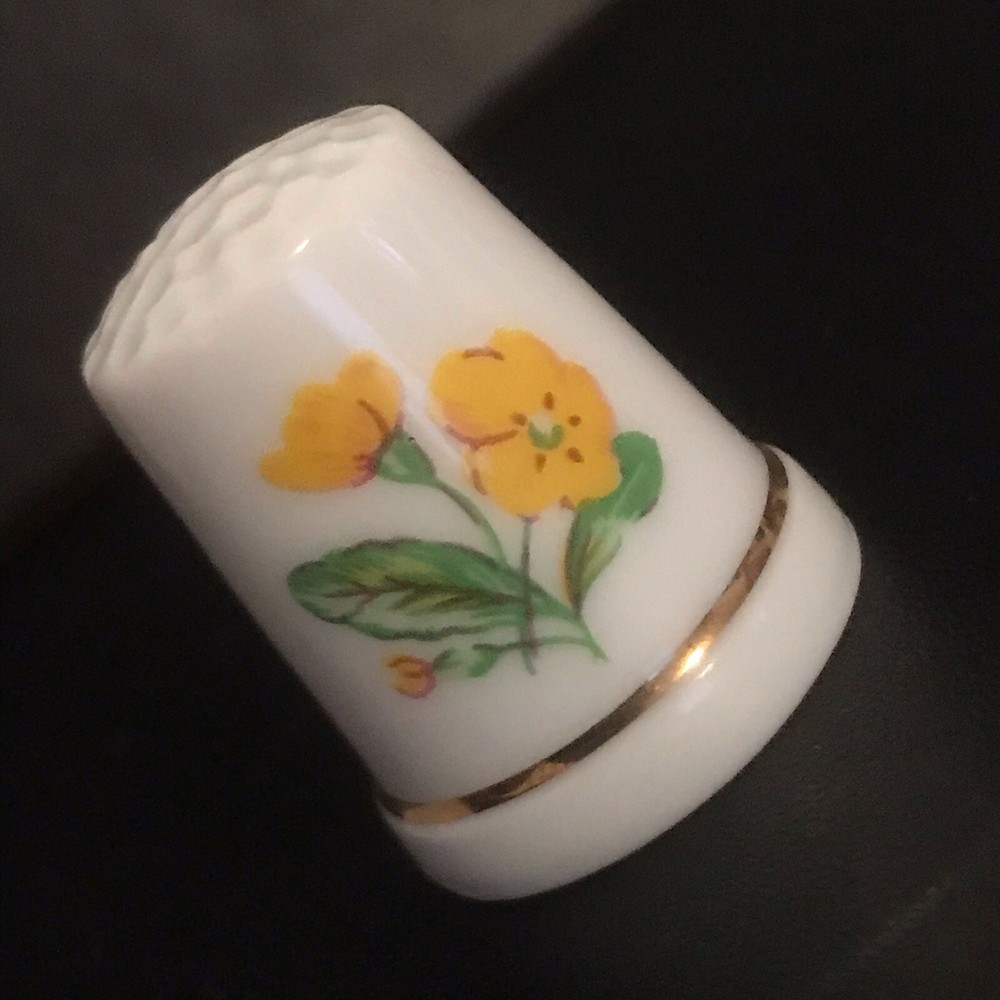 COLLECTABLE THIMBLE YELLOW FLOWERS BONE CHINA 3