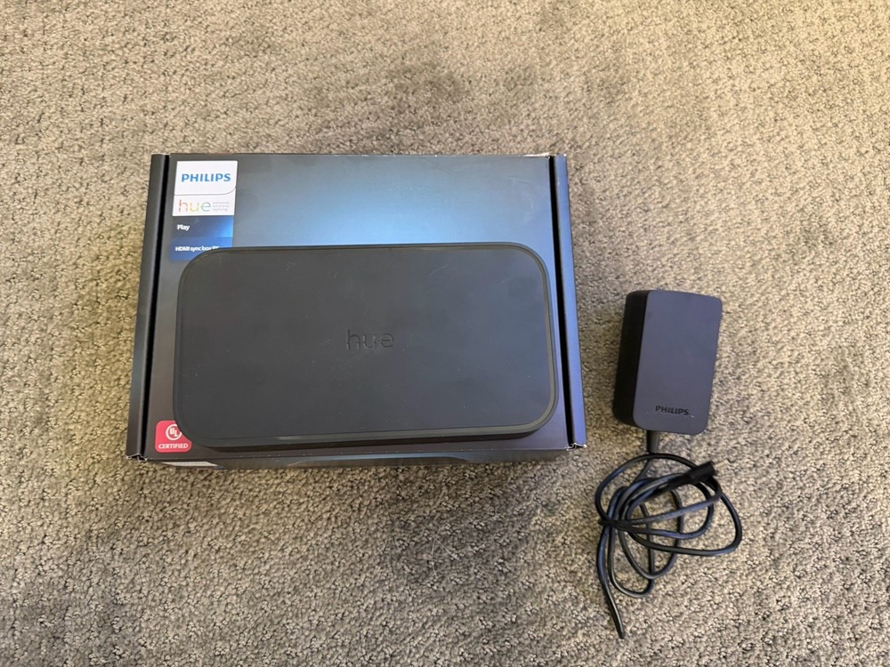 Philips - Hue Play HDMI Sync Box 8K​ - Black