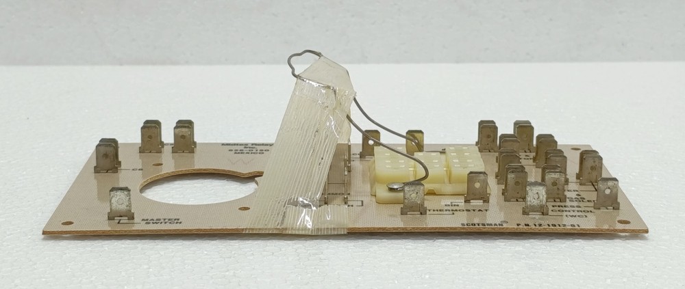SCOTSMAN 12-1912-01 Ice Machine PC Control Board 115V New Surplus