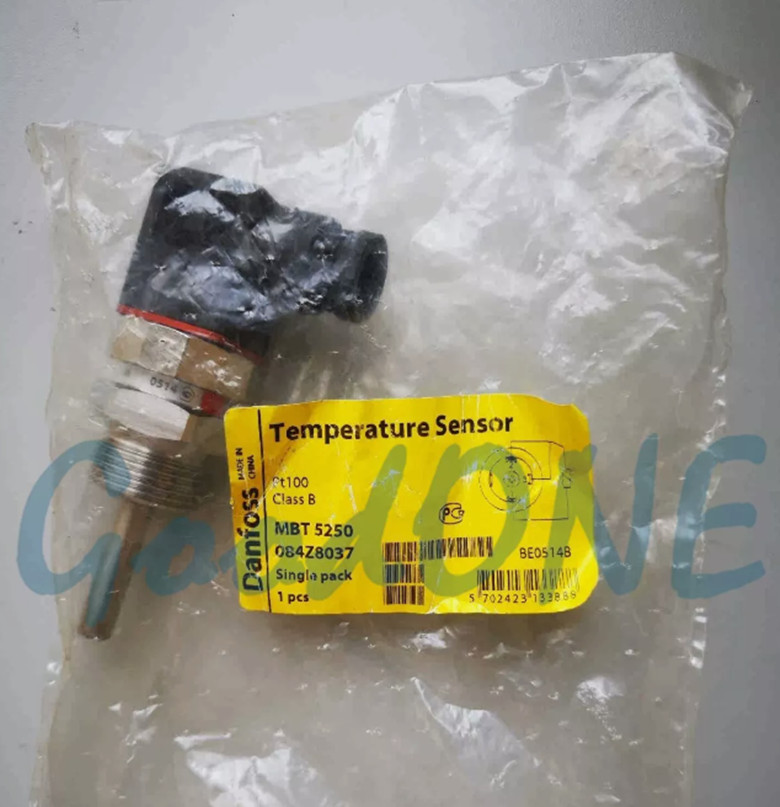 1pcs Danfoss MBT5250 heavy-duty temperature sensor 084Z8037