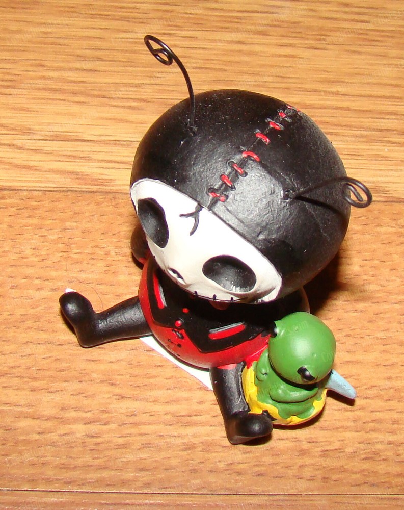 Furrybones DOTS Skeleton (Summit Collection, Y7801) Ladybug