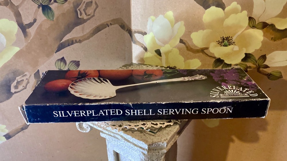 Silver Plated Scallop Shell Serving Spoon Ocean Cottage Core Kitchenalia