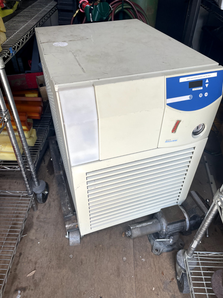 Thermo Neslab MERLIN SERIES M100