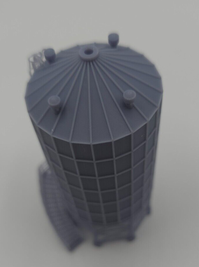N Scale Industrial Silo 1:160
