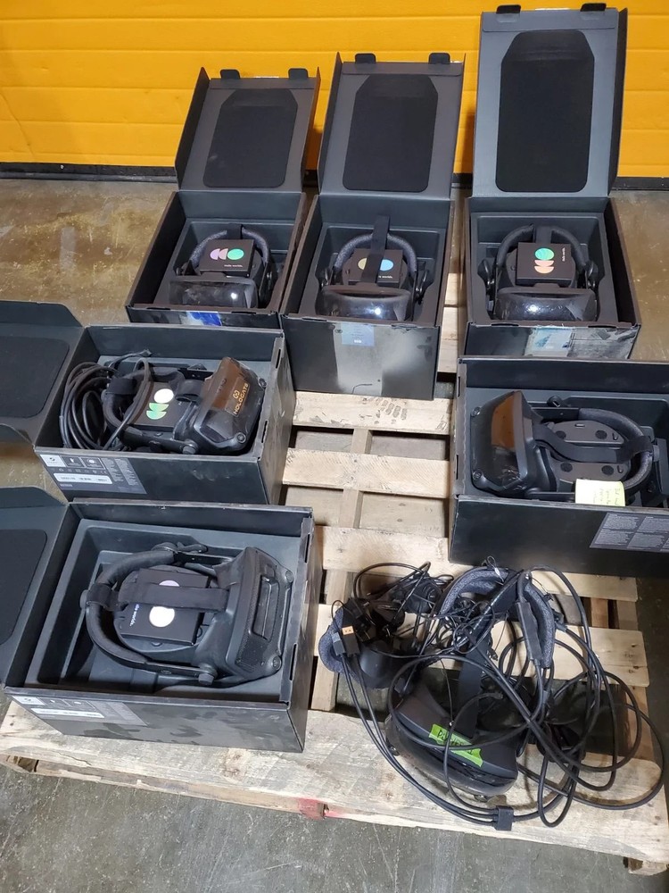 Valve Index Headsets / Cables