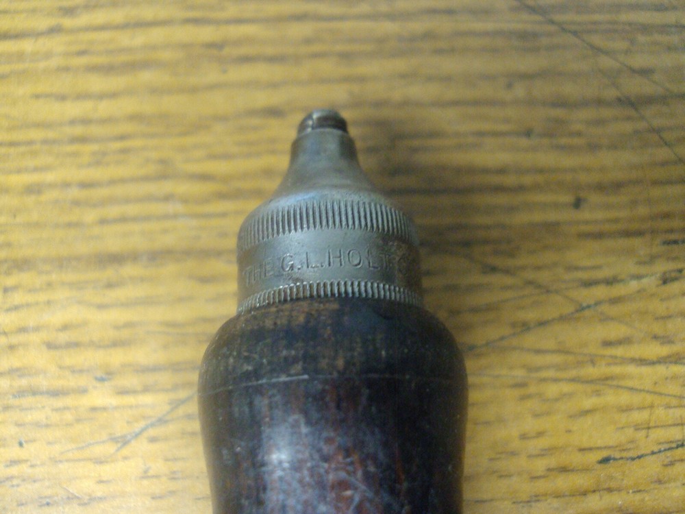 G.L. HOLT PATENTED ROSEWOOD TOOL HANDLE WITH 6 BITS