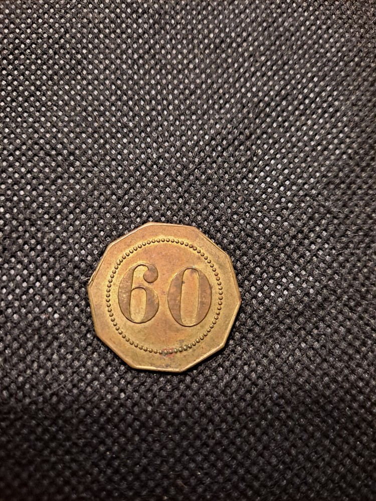 NUMBER 60 TOKEN! e5681UXX