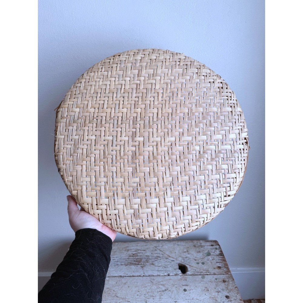 Vintage Round Woven Bamboo Tray Wall Decor Shallow Basket Herringbone Pattern