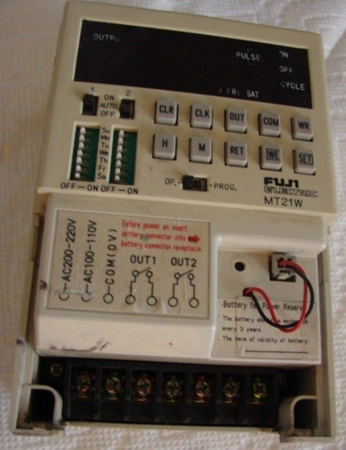 Fuji Electric Program Timer MT21W-2