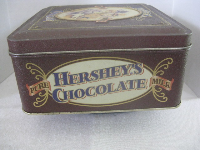 Hershey's Chocolate Square Tin ~ **Gift Idea