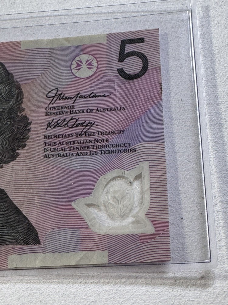 2005 Australia $5 Polymer Banknote Prefix AB P# 57c