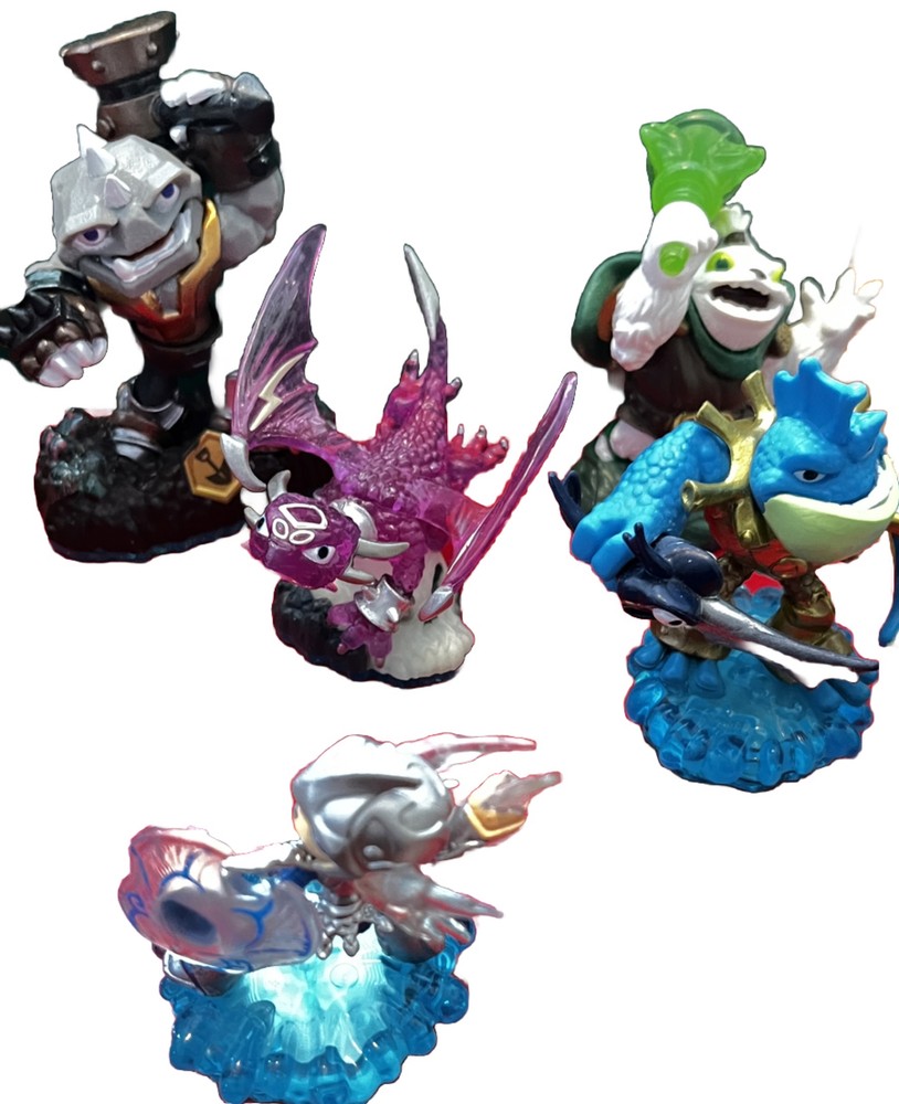 Wii Accessories "Sky Landers" Bundle 9 Characters For Wii Console- USED