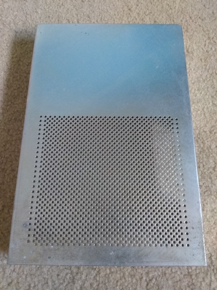 Commodore 1541 RF Shield, Small Hole Version