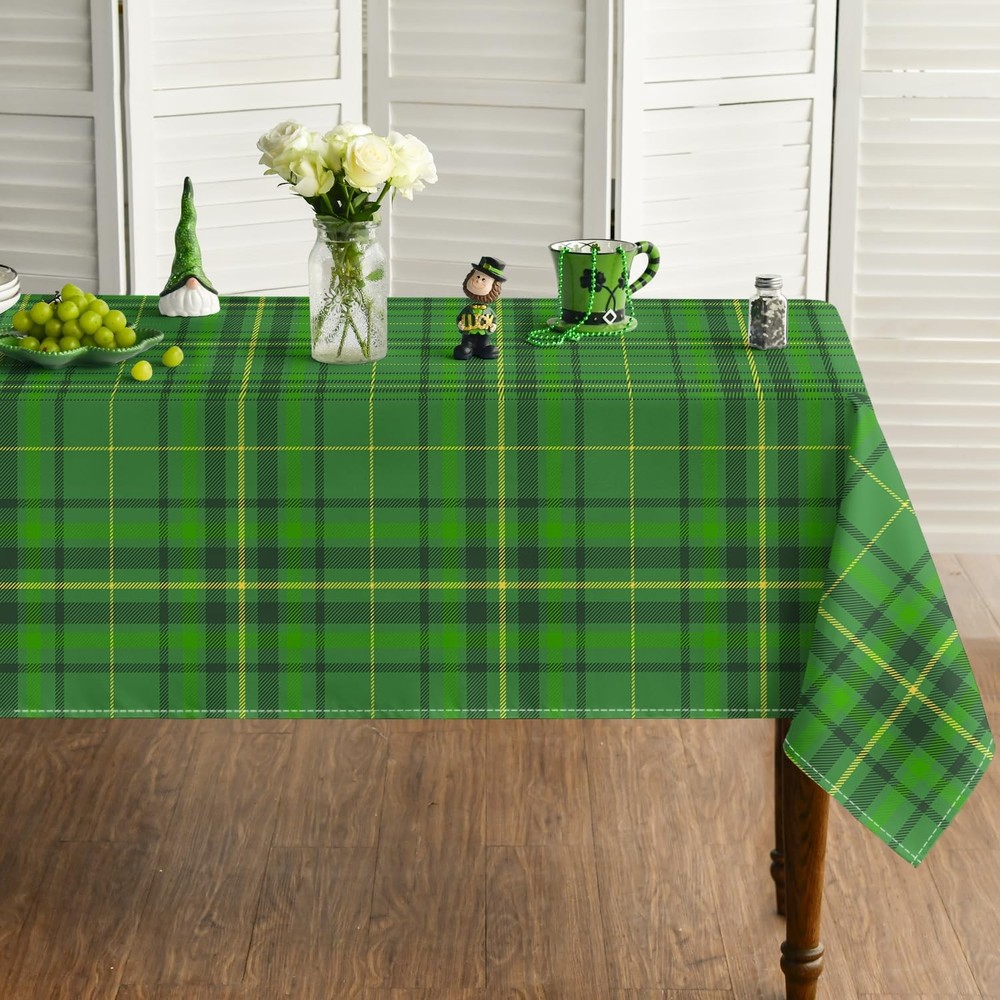 St. Patrick's Day Tablecloth 60×84 Inch Rectangular, Green Buffalo Plaid Rural..