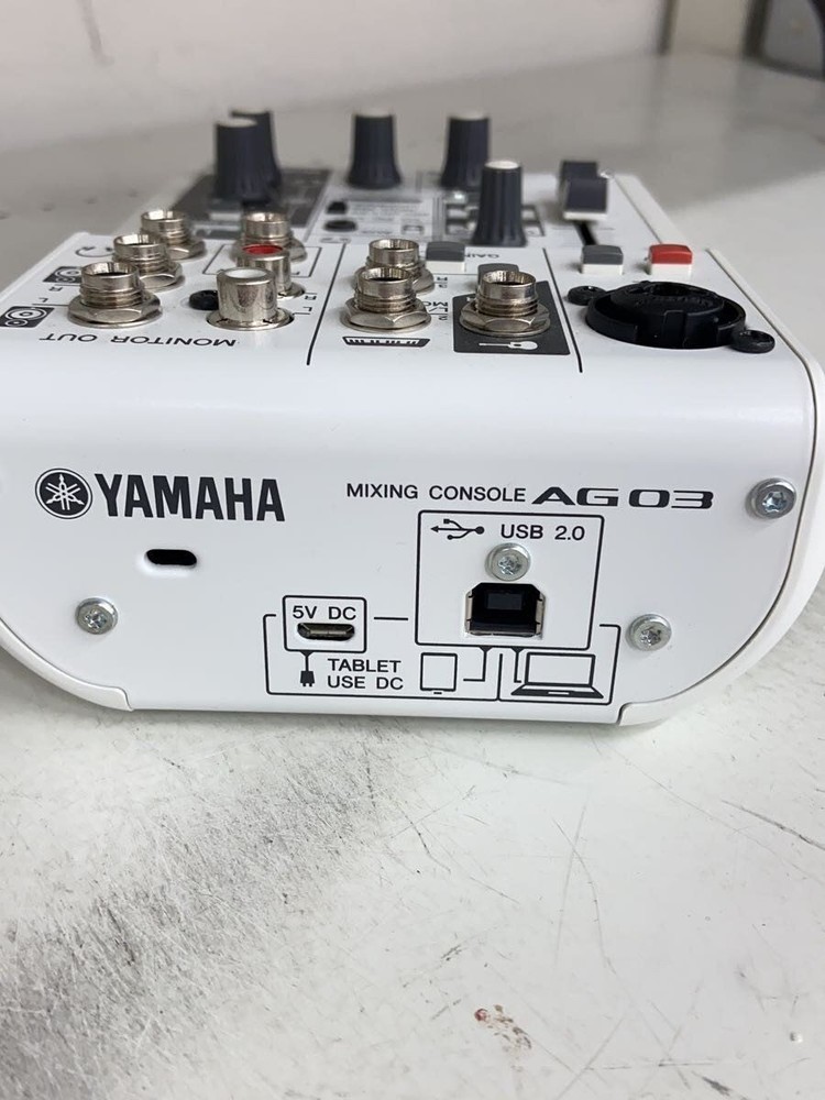 YAMAHA AG03 MIXER Used