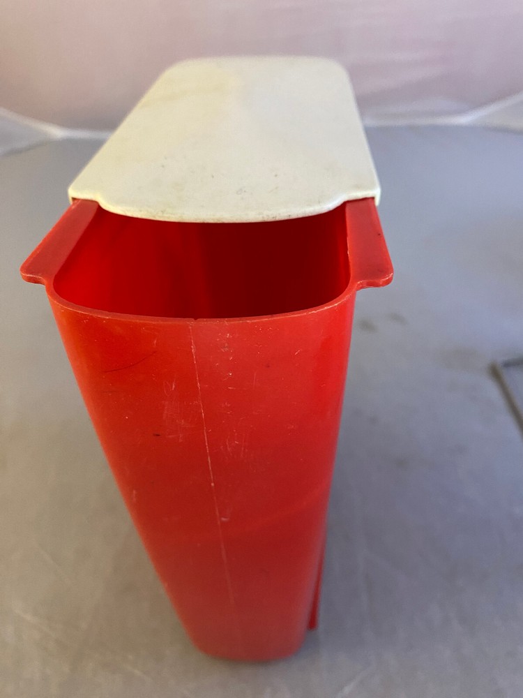 Vintage TIDE Laundry Detergent Collectable Red Container