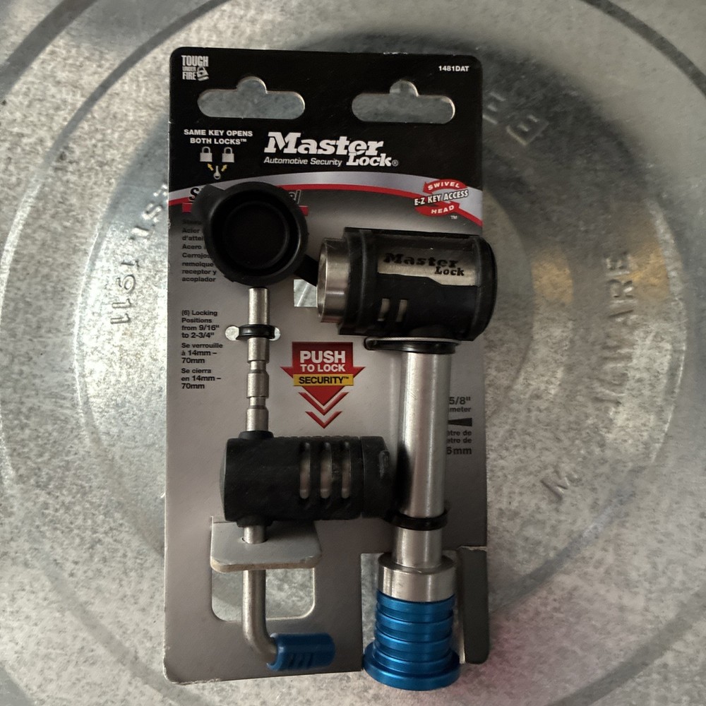 MasterLock 5/8" Stainless Steel Receiver Lock W Adjustable Coupler Latch Lock