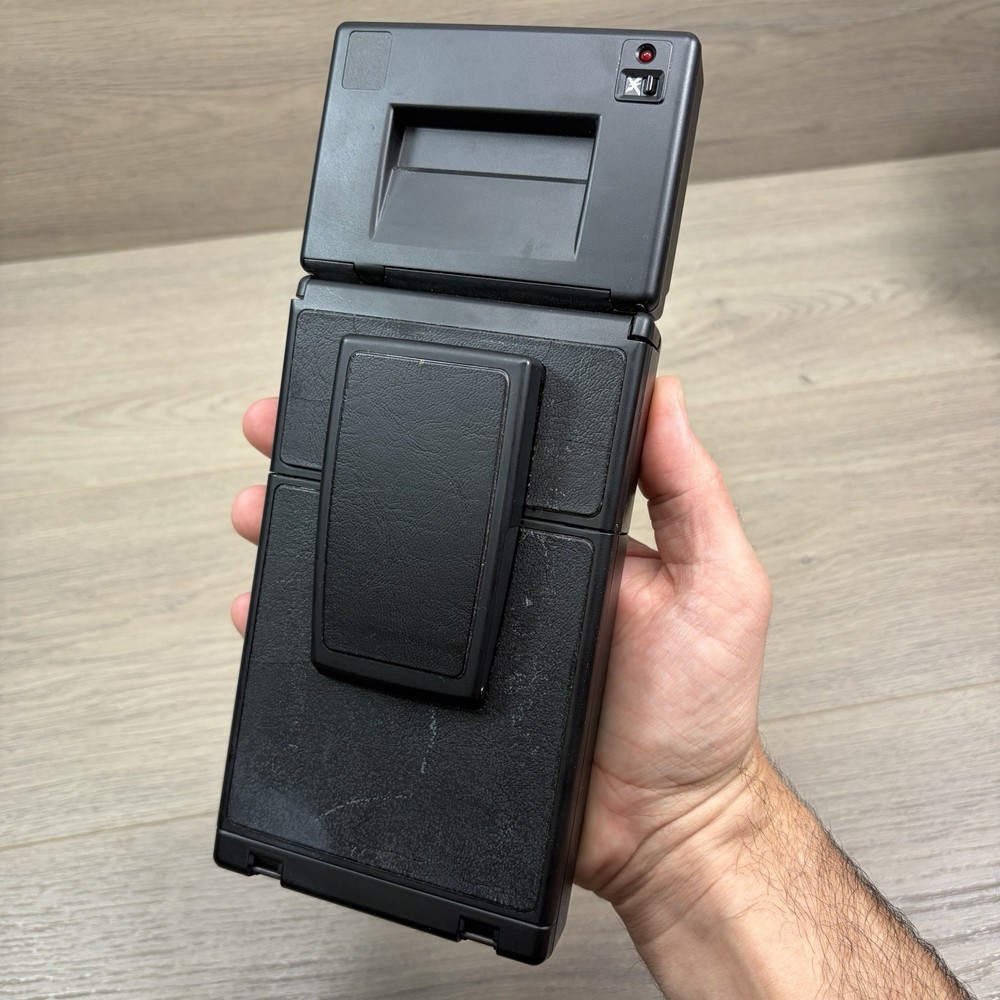 Polaroid SLR 680 Instant Film Camera Untested