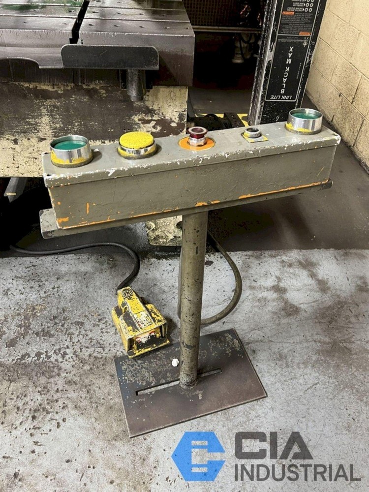 88 TON STAMTEC GAP FRAME PRESS