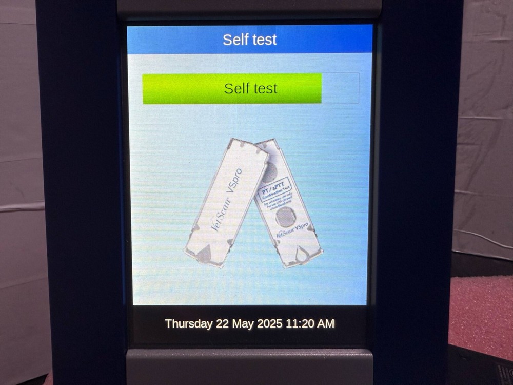 ABAXIS ZOETIS VSPRO VETERINARY COAGULATION BLOOD ANALYZER w Software