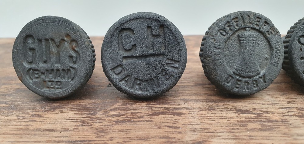 VINTAGE VULCANITE BOTTLE STOPPERS X 7 SEE DESCRIPTION