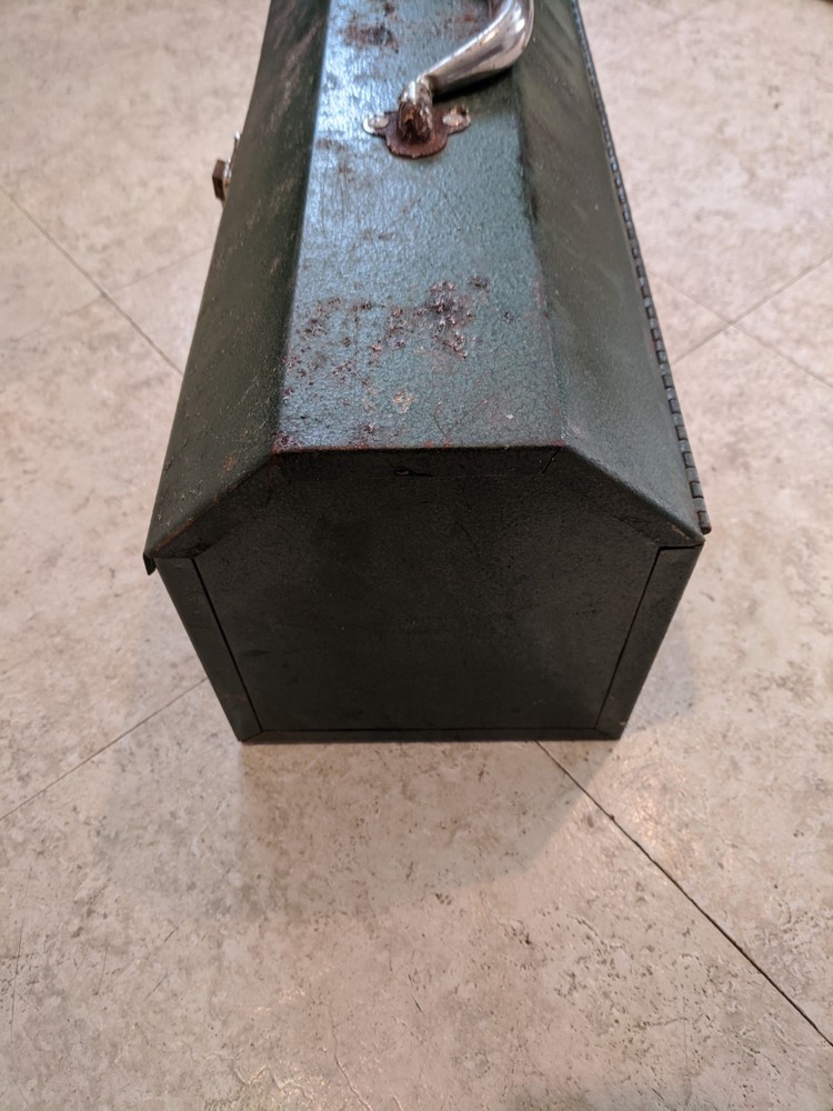 Vintage S-K Green Tool Box With Removable Tray