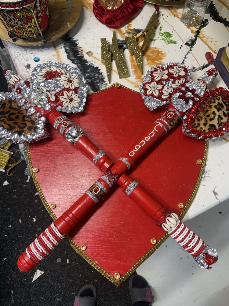 Hachas Decoradas Para Chango