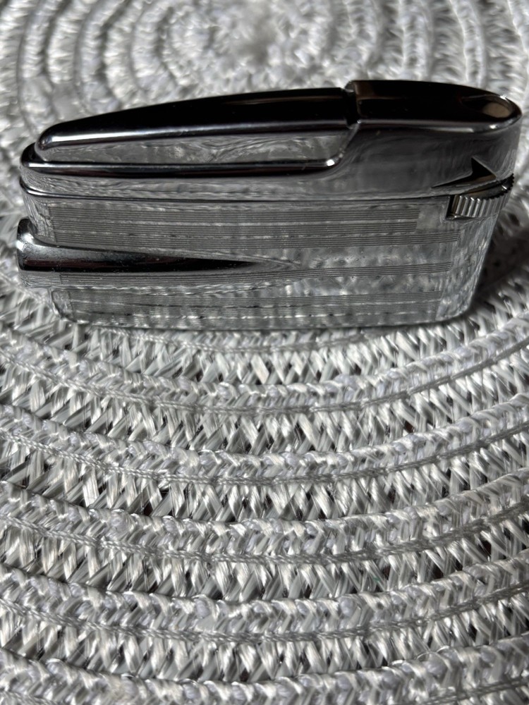 Ronson 1950s Vintage Silver Lighter