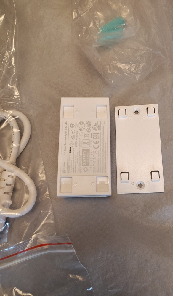 TP-Link AC1350 (EAP225) Wireless MU-MIMO Gigabit Ceiling Mount Access Point v3.8