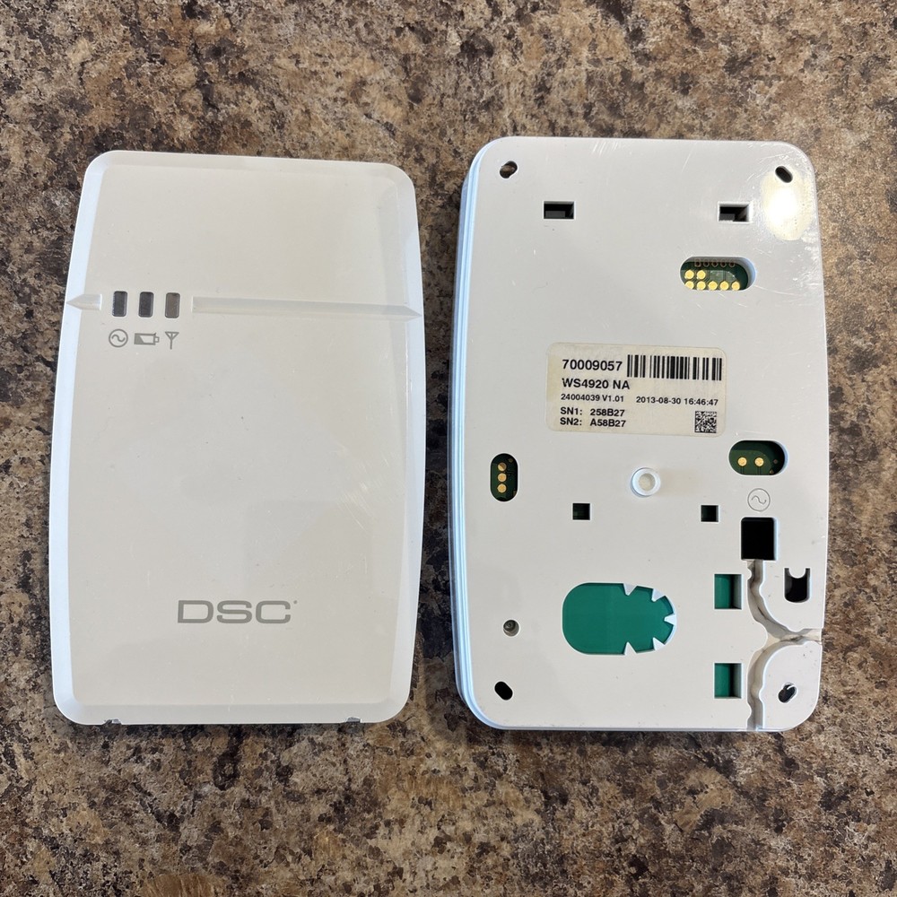 DSC WS4920 NA Wireless Repeater