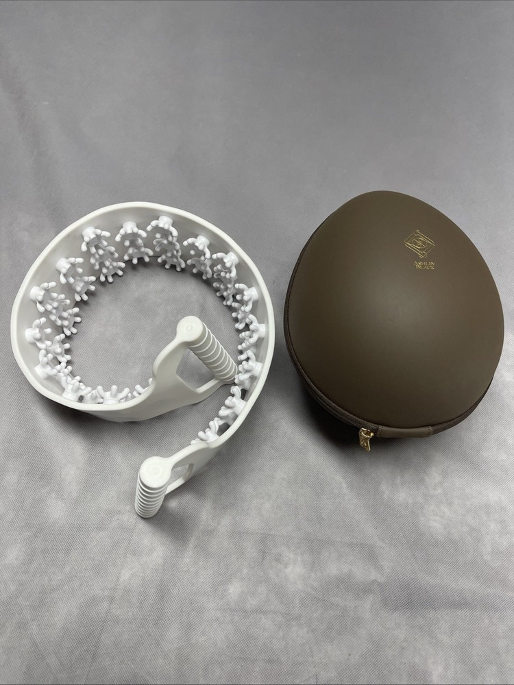EUC Ashley Black Blaster Band With Limited Edition Eggshell Case