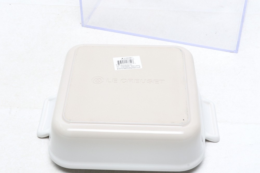 Le Creuset 20 cm heritage square dish meringue