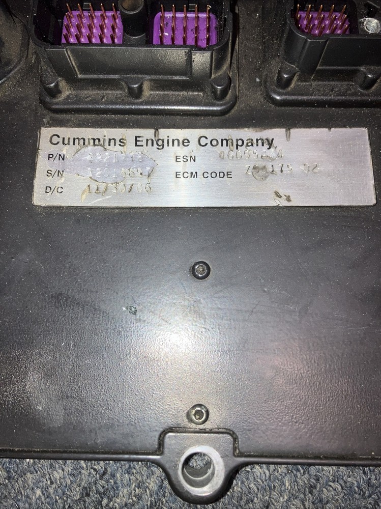 Cummins Engine Control Module 4921776 Read !!! Flaw !!!