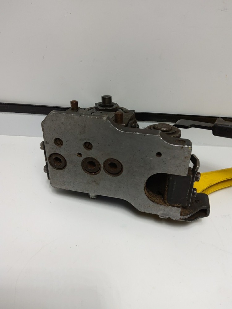 GENERICA STRAPPING TOOL (USED)