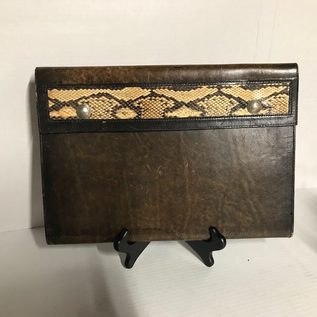 Padfolio/portfolio brown leather type snakeskin edged notebook