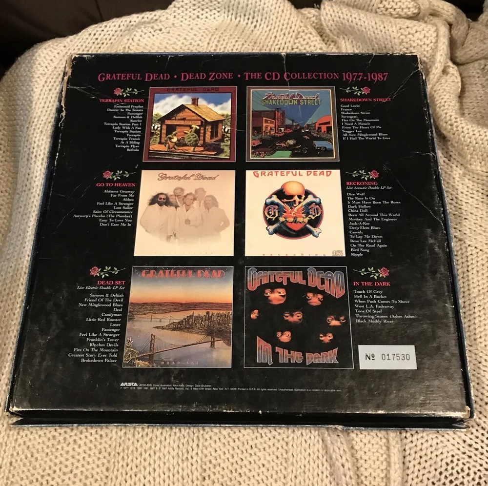 GRATEFUL DEAD DEAD ZONE BOX WITH BOOKLET ONLY NO CDS
