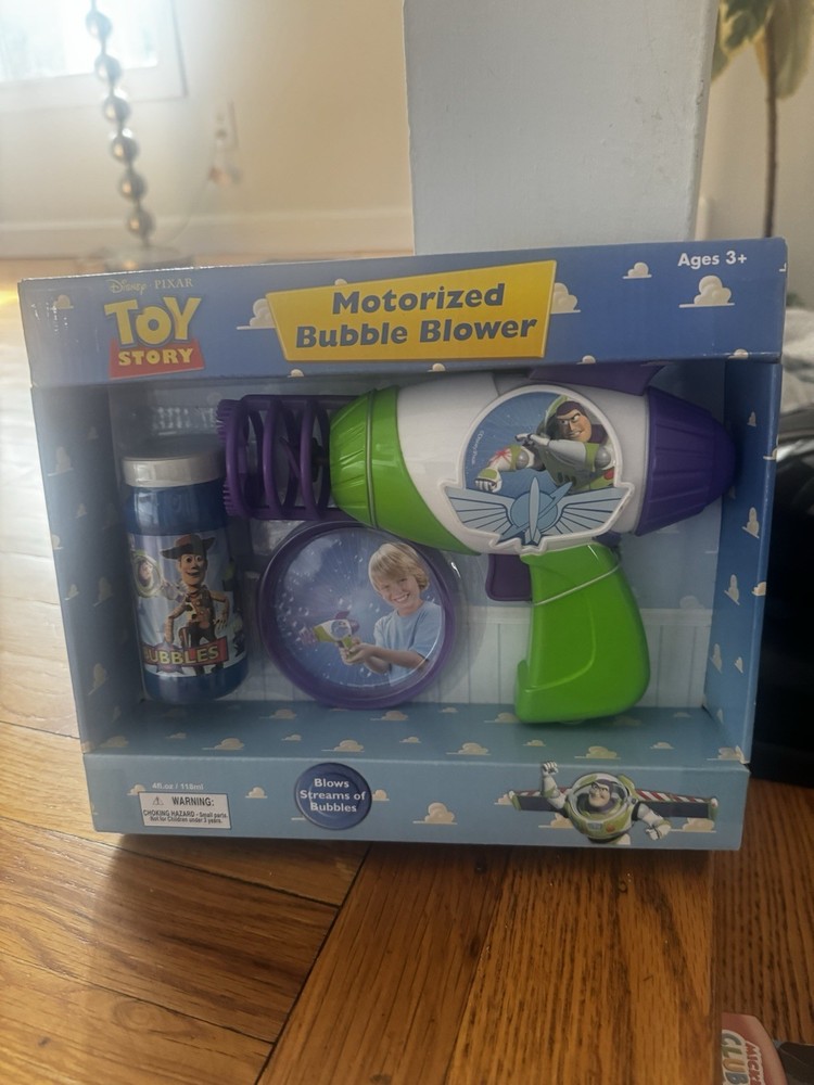 Vintage Disney Pixar Buzz Lightyear Laser Motorized Bubble Blower Rare Sealed
