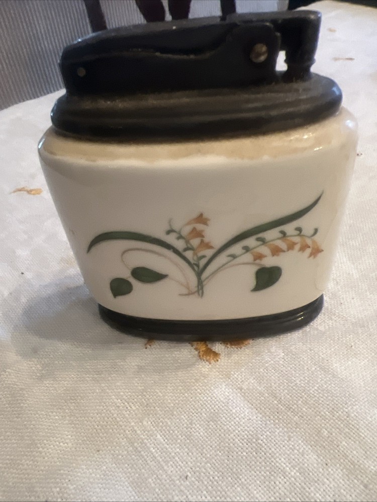 Ronson Minerva Art Deco Table Lighter Still Sparks