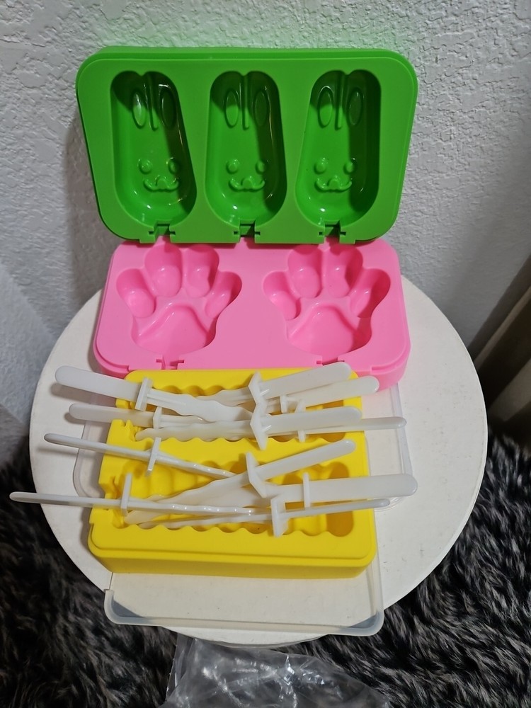 Silcon Molds For Soap, Cakes, Ice Cream. Corn, Rabbits, Dog Paws.