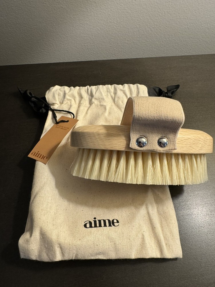 Aime Brush & Glow + Pouch Full Size NEW