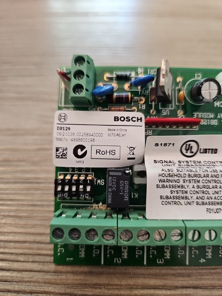 Bosch D8129 Octo-output Module, Form C Relays - Used